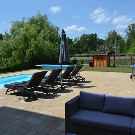 Krisztina Apartmán Balatonberény