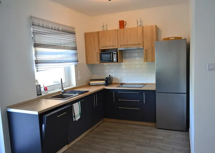 Krisztina Apartment Balatonbereny